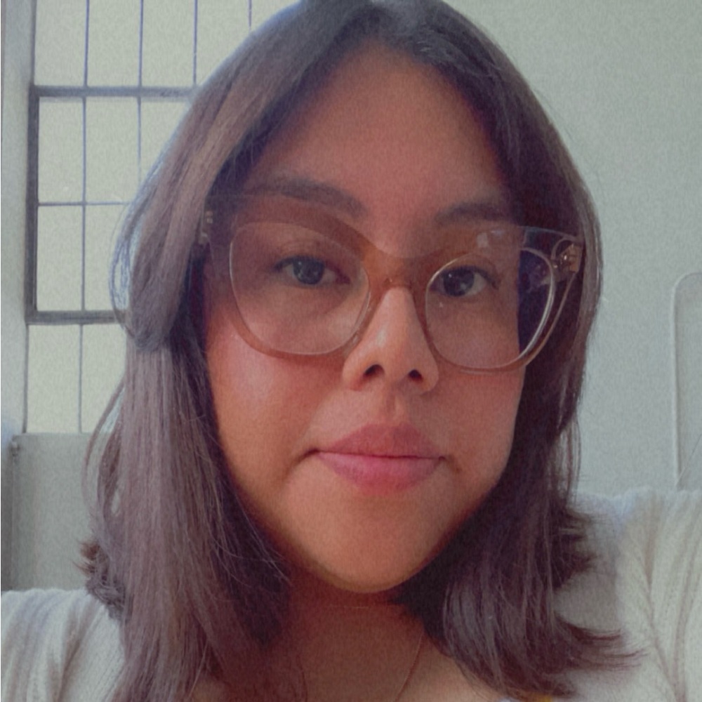 Meet your Posher, Cynthia